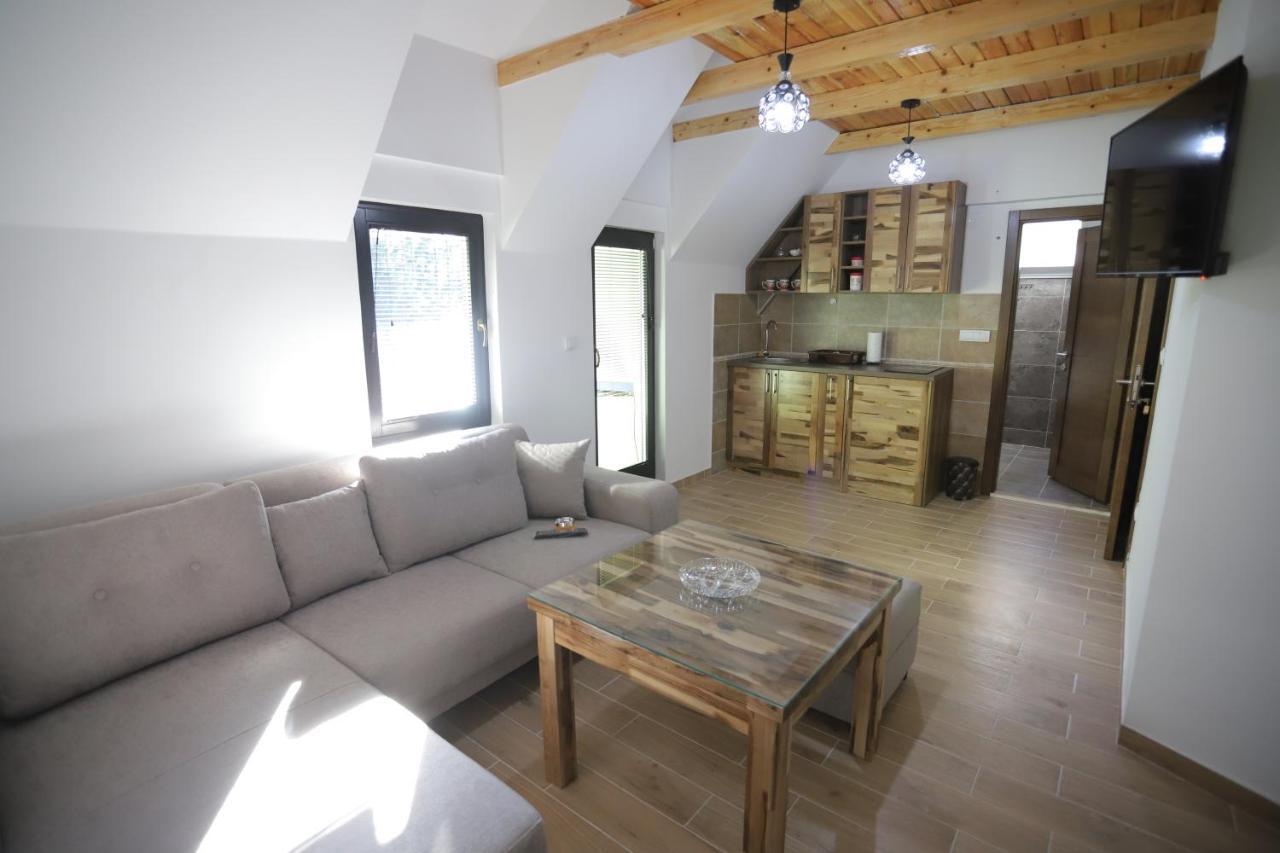 P-Zlatar, Apartman 3 Brdo Екстер'єр фото