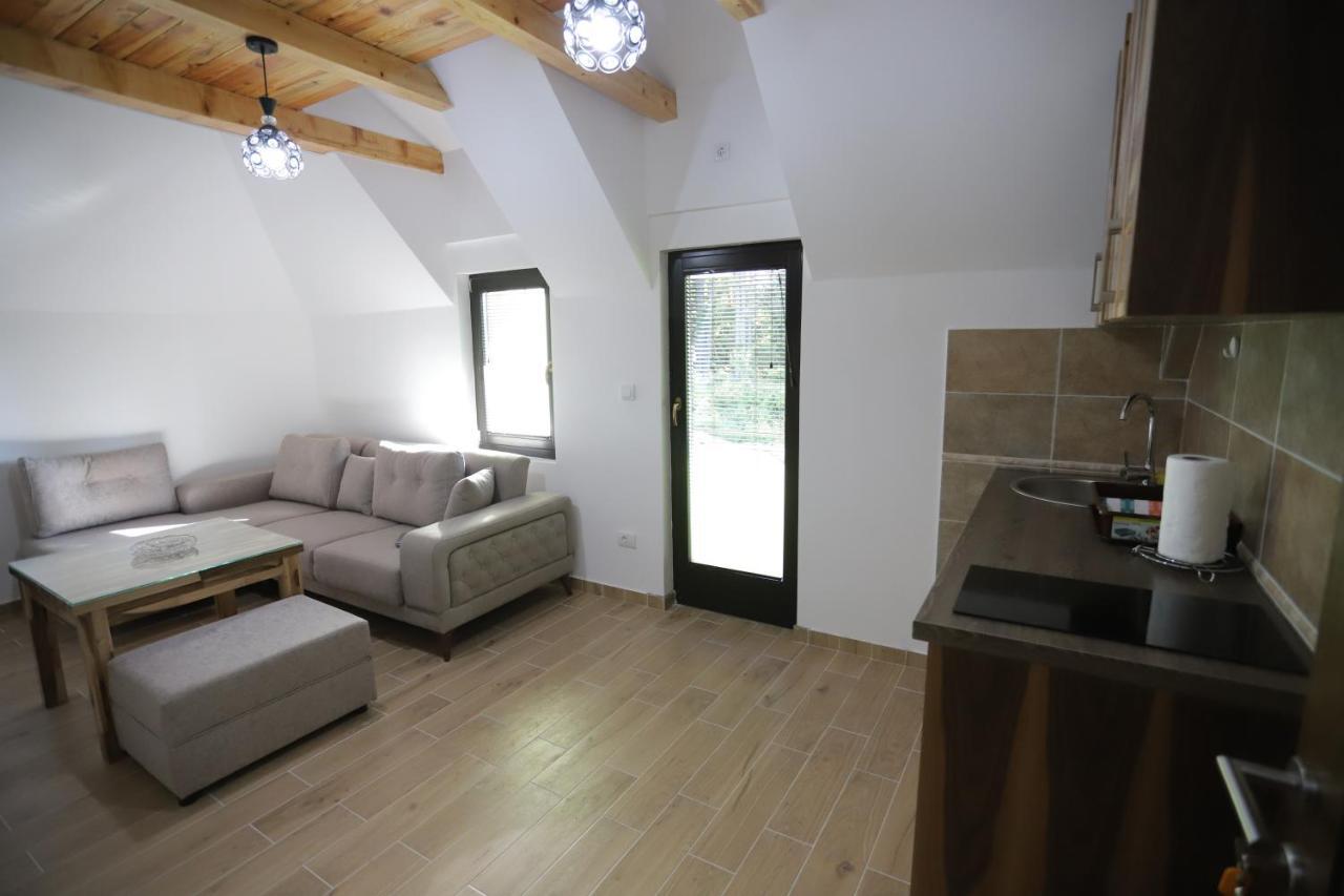 P-Zlatar, Apartman 3 Brdo Екстер'єр фото